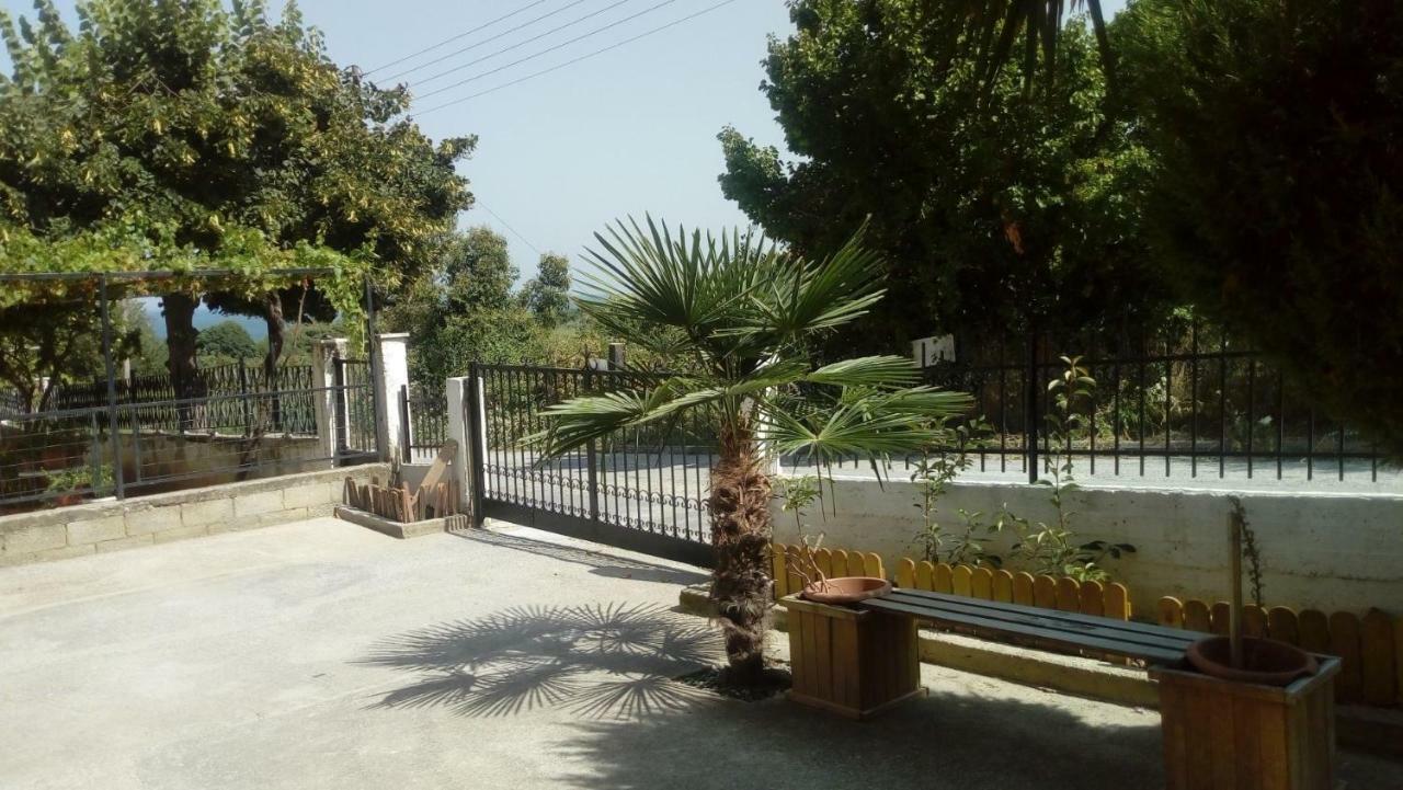 شقة Residenza Monopati Beach Methoni Pierias المظهر الخارجي الصورة