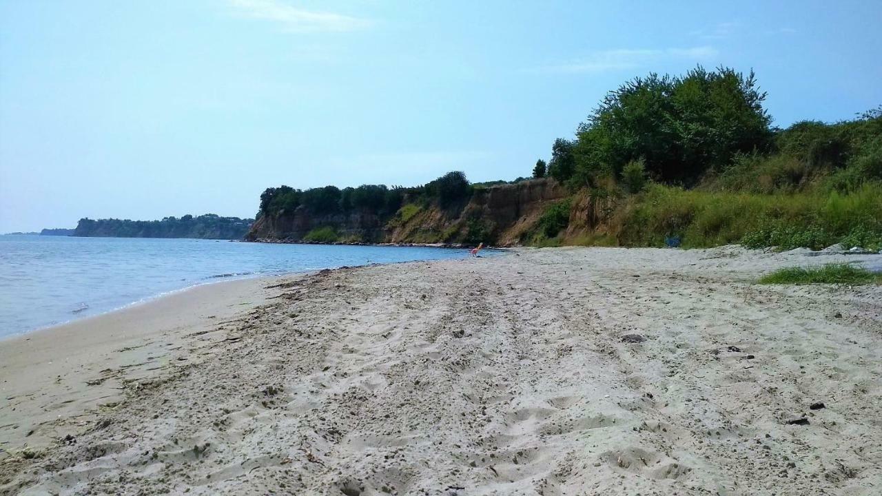 شقة Residenza Monopati Beach Methoni Pierias المظهر الخارجي الصورة